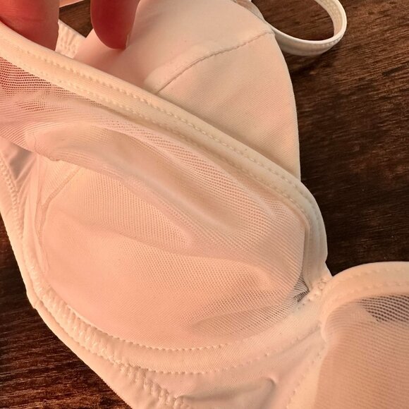 🔥 FIRE SALE CLOSET CLOSING🔥 Maison Close Triangle Back Hook Bra White 34B - Picture 5 of 10